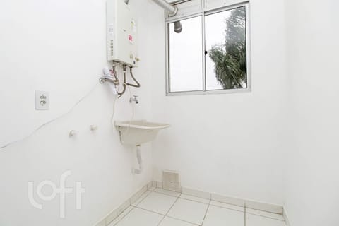 Image 19 - 266523